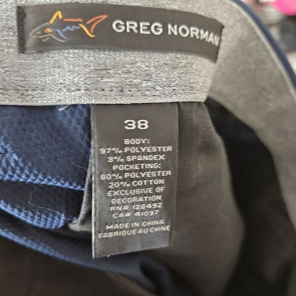 Greg Norman Performance Fabric Short Style G7XDH528 NWT Mens Navy Waist 38 - Picture 4 of 5